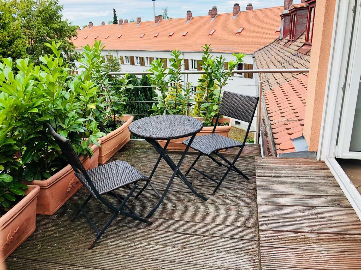 Sonnige 2-zi-wohnung Nahe Stadtmitte Und Messe